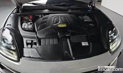 Porsche Cayenne 2023 3.0 Автомат в Москве № 197157, миниатюра 5