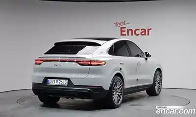 Porsche Cayenne 2023 3.0 Автомат в Москве № 197157, миниатюра 10