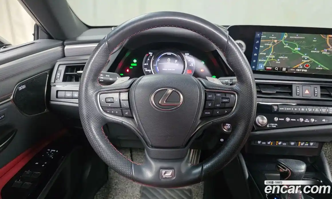 Lexus ES 2023 2.5 Автомат в Москве № 198890, фото 13