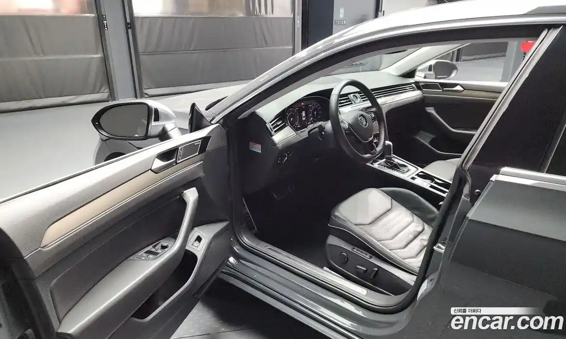 Volkswagen Arteon 2019 2.0 Автомат в Москве № 199127, фото 14