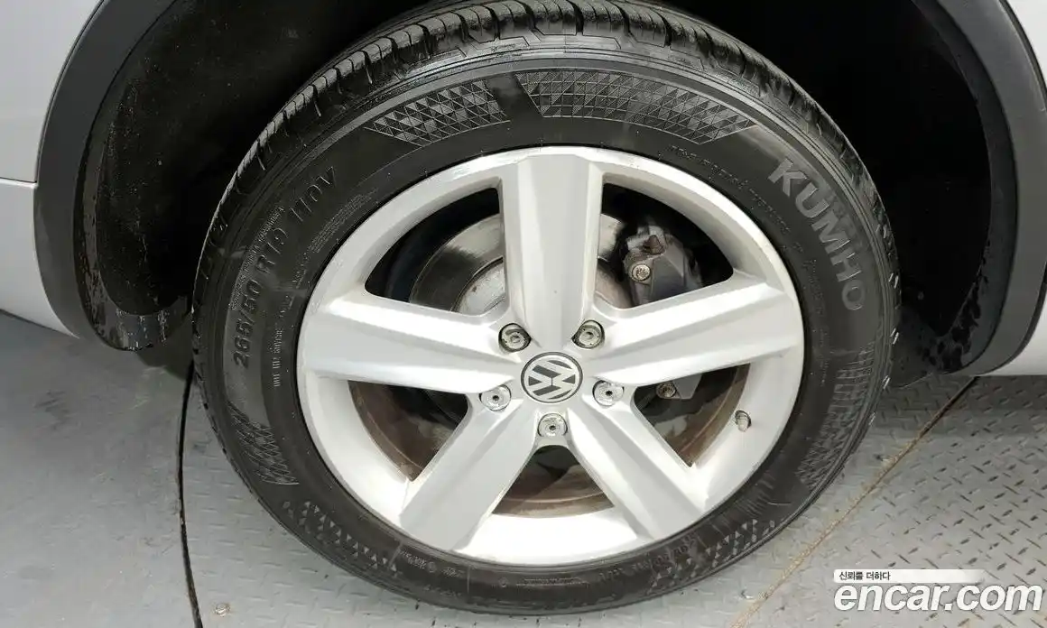 Volkswagen Touareg 2013 3.0 Автомат в Москве № 199188, фото 12