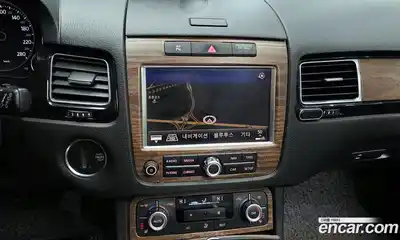 Volkswagen Touareg 2013 3.0 Автомат в Москве № 199188, миниатюра 9