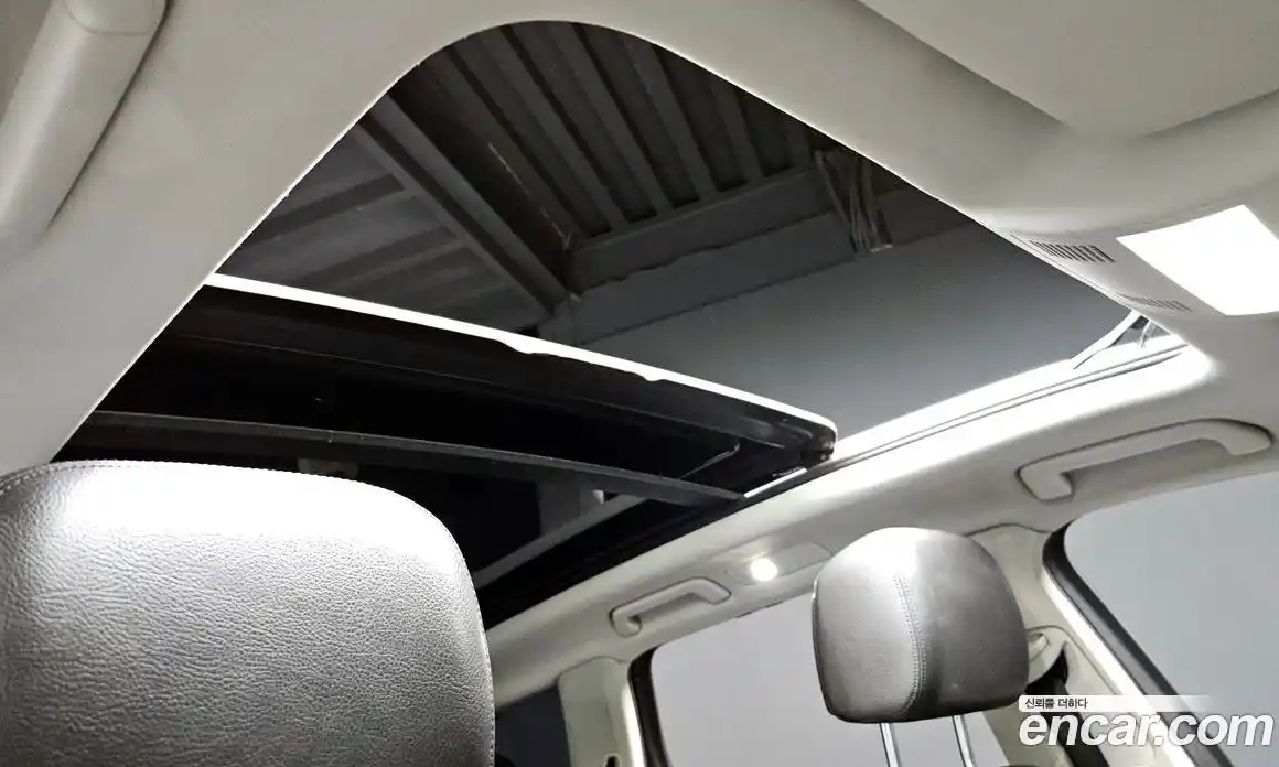 Volkswagen Touareg 2013 3.0 Автомат в Москве № 199188, фото 10