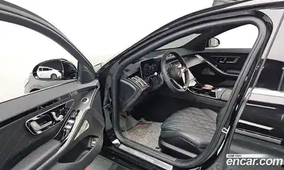 Mercedes-Benz S-Class 2023 3.0 Автомат в Москве № 203171, миниатюра 11