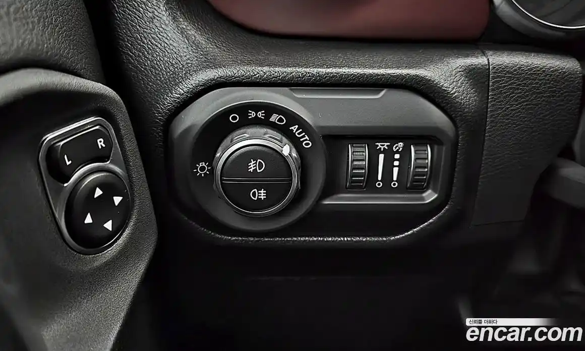 Jeep Wrangler 2023 2.0 Автомат в Москве № 210299, фото 15