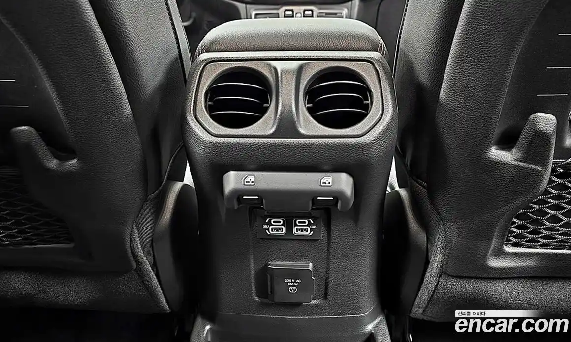 Jeep Wrangler 2023 2.0 Автомат в Москве № 210299, фото 17