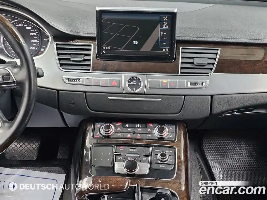 Audi A8 2014 4.0 Автомат в Москве № 212523, фото 14