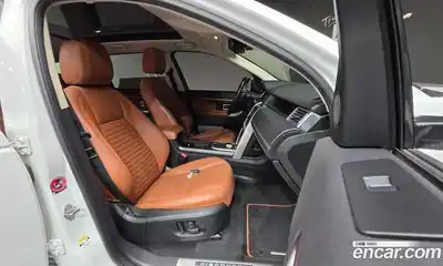 Land Rover Discovery Sport 2016 2.0 Автомат в Москве № 213385, миниатюра 11