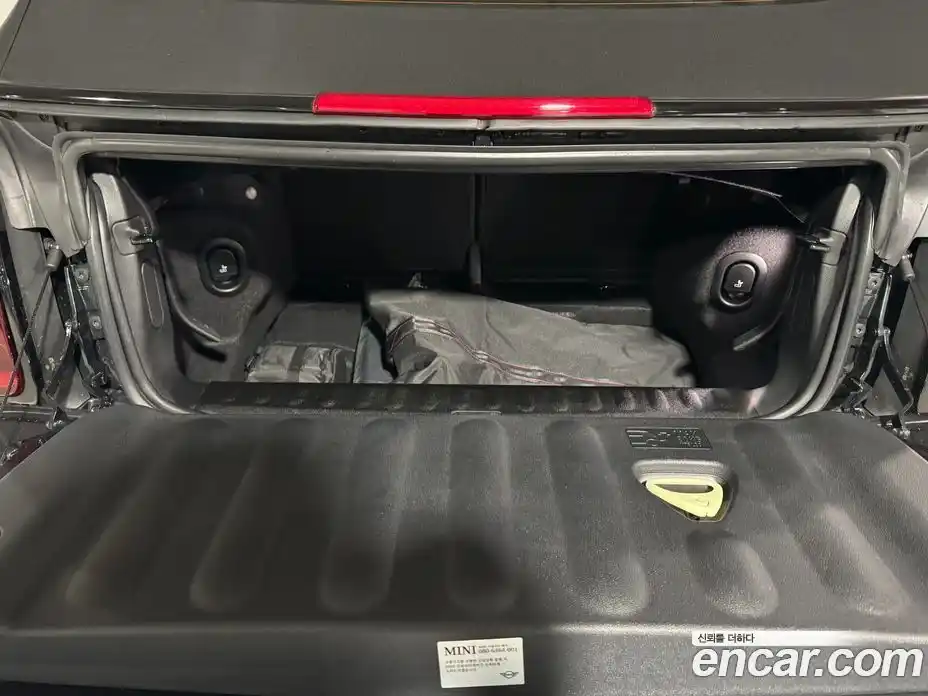 Mini Cooper Convertible 2025 2.0 Автомат в Москве № 213978, фото 11