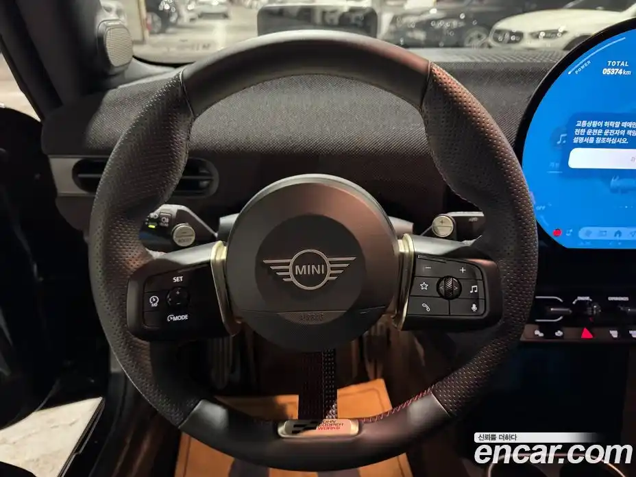 Mini Cooper Convertible 2025 2.0 Автомат в Москве № 213978, фото 14