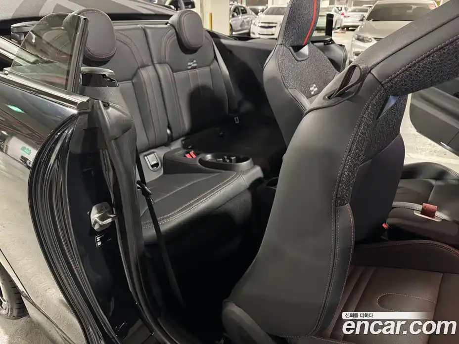 Mini Cooper Convertible 2025 2.0 Автомат в Москве № 213978, фото 16