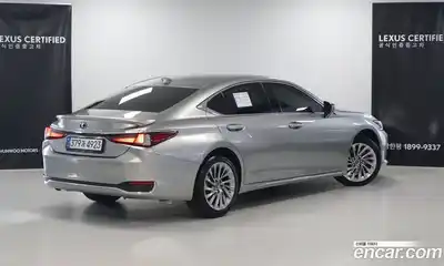 Lexus ES 2026 2.5 Вариатор в Москве № 214736, миниатюра 2