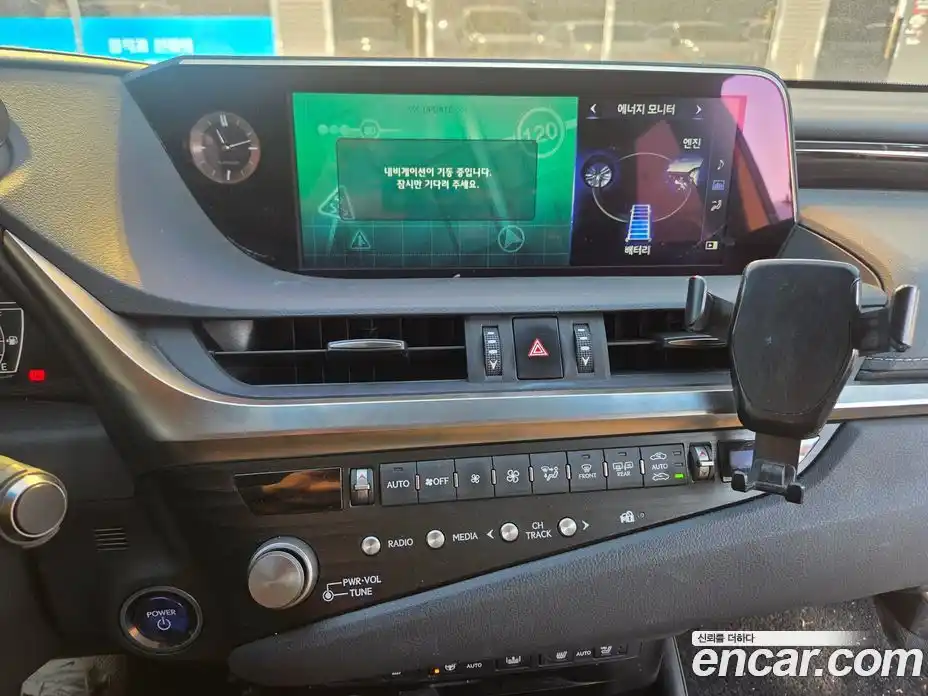 Lexus ES 2021 2.5 Автомат в Москве № 214851, фото 12