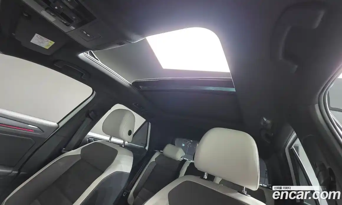 Volkswagen T-Roc 2022 2.0 Автомат в Москве № 214934, фото 11