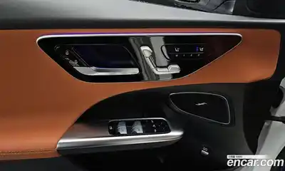 Mercedes-Benz C-Class 2024 2.0 Автомат в Москве № 216823, миниатюра 11