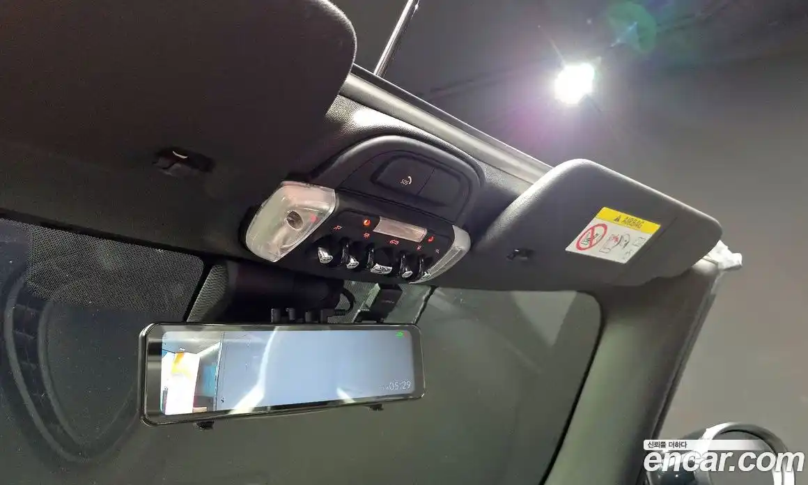 Mini Cooper Convertible 2022 2.0 Автомат в Москве № 221168, фото 20