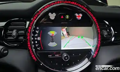 Mini Cooper Convertible 2022 2.0 Автомат в Москве № 221168, миниатюра 6