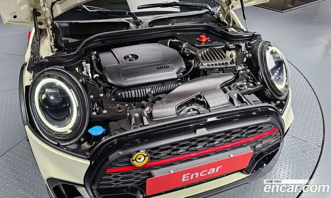 Mini Cooper Convertible 2022 2.0 Автомат в Москве № 221168, фото 8