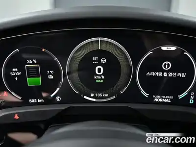 Porsche Taycan 2025 Автомат в Москве № 225696, миниатюра 8