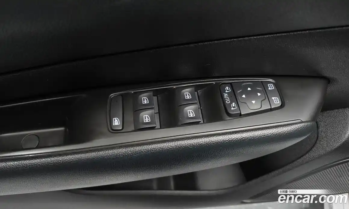 Renault SM6 2016 2.0 Автомат в Москве № 226823, фото 4