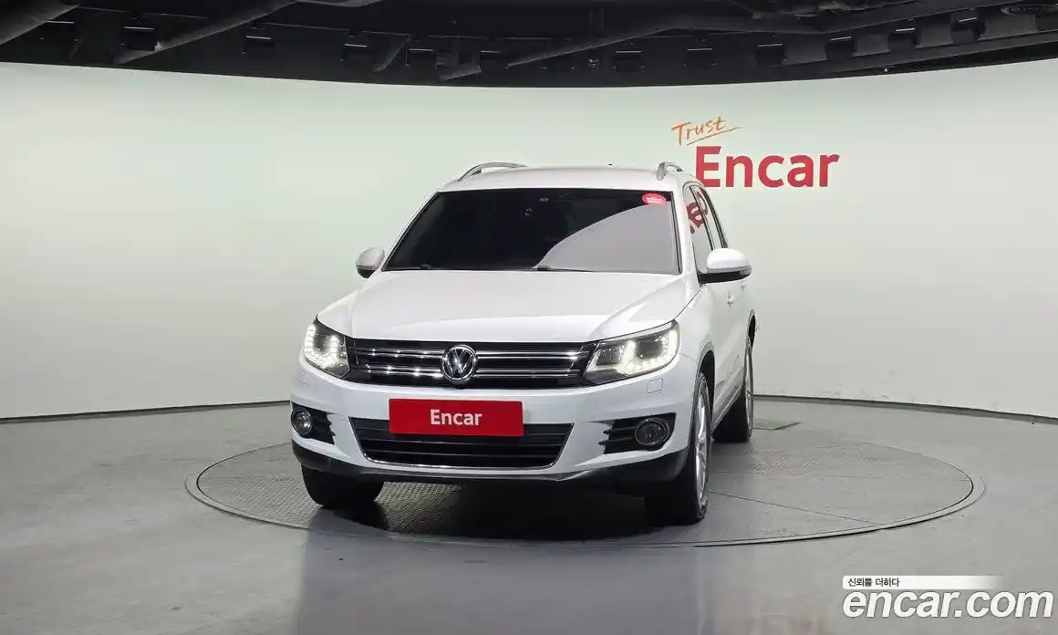 Volkswagen Tiguan 2016 2.0 Автомат в Москве № 228569, фото 18