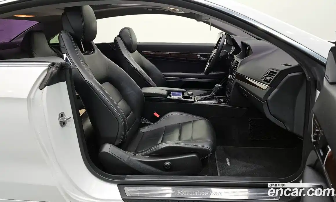 Mercedes-Benz E-Class 2013 3.5 Автомат в Москве № 229432, фото 12