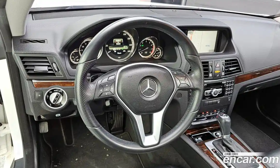 Mercedes-Benz E-Class 2013 3.5 Автомат в Москве № 229432, фото 14