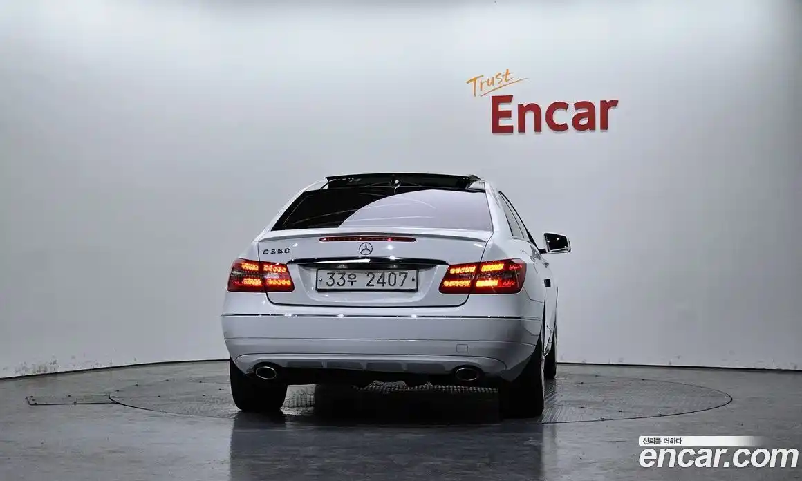 Mercedes-Benz E-Class 2013 3.5 Автомат в Москве № 229432, фото 6