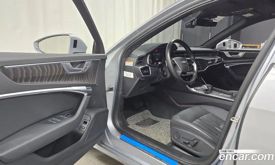 Audi A6 2023 2.0 Автомат в Москве № 230134, фото 3