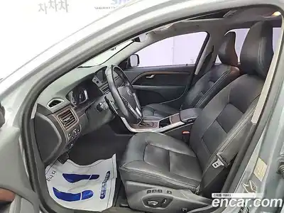 Volvo XC70 2015 2.0 Автомат в Москве № 230539, миниатюра 11