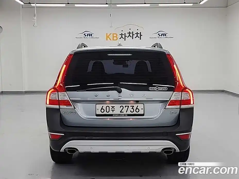 Volvo XC70 2015 2.0 Автомат в Москве № 230539, фото 3