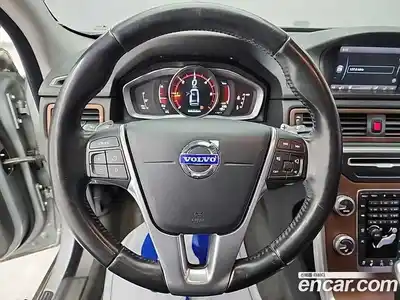 Volvo XC70 2015 2.0 Автомат в Москве № 230539, миниатюра 9