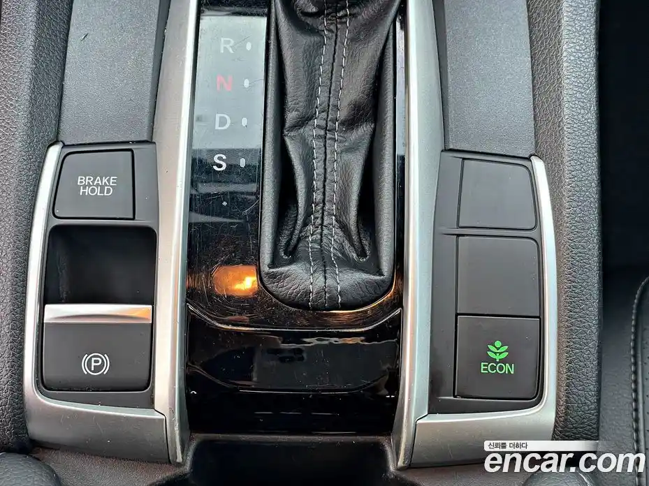 Honda Civic 2019 1.5 Автомат в Москве № 232975, фото 9