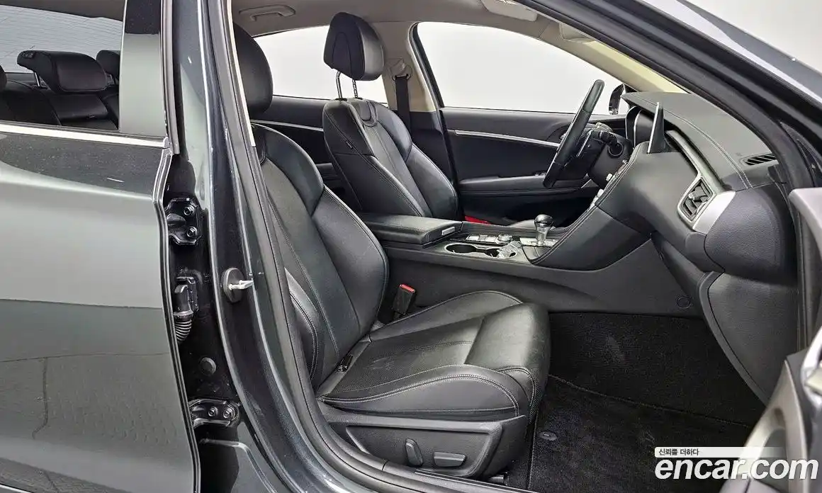 Genesis G70 2021 2.0 Автомат в Москве № 24120, фото 16