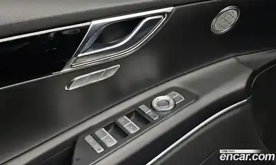 Genesis GV80 2022 2.5 Автомат в Москве № 24132, миниатюра 3