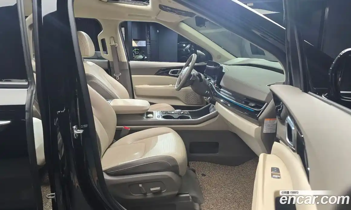 Kia Canival 2024 1.6 Автомат в Москве № 250127, фото 9