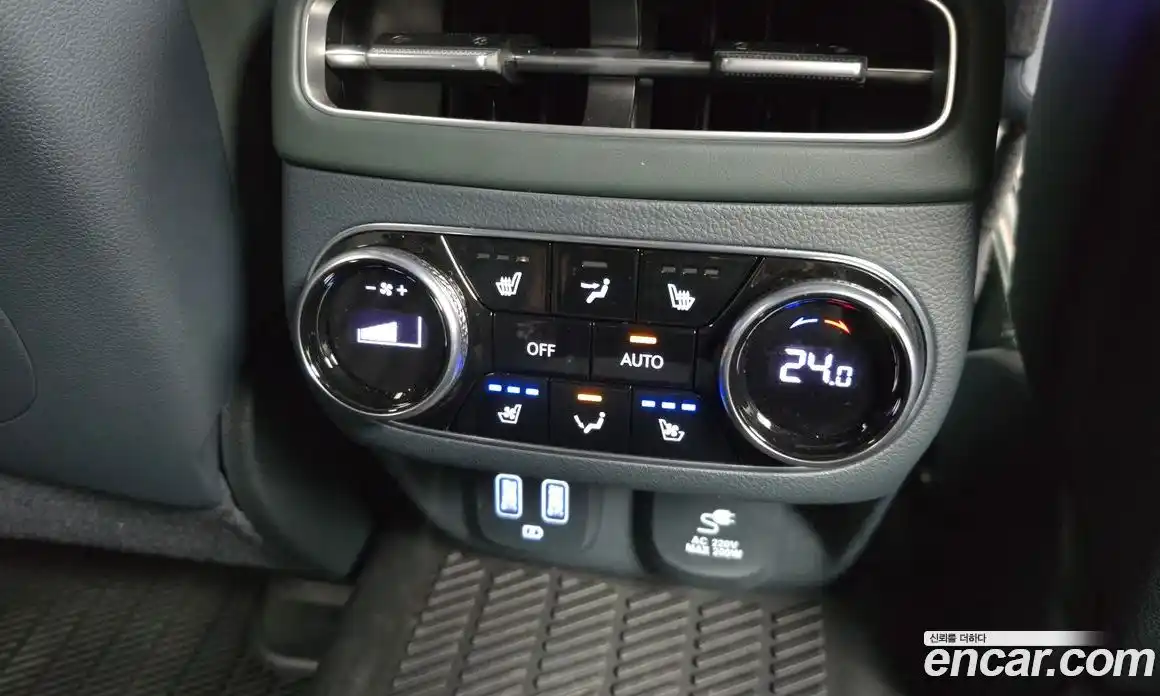 Genesis GV70 2022 2.5 Автомат в Москве № 25245, фото 18