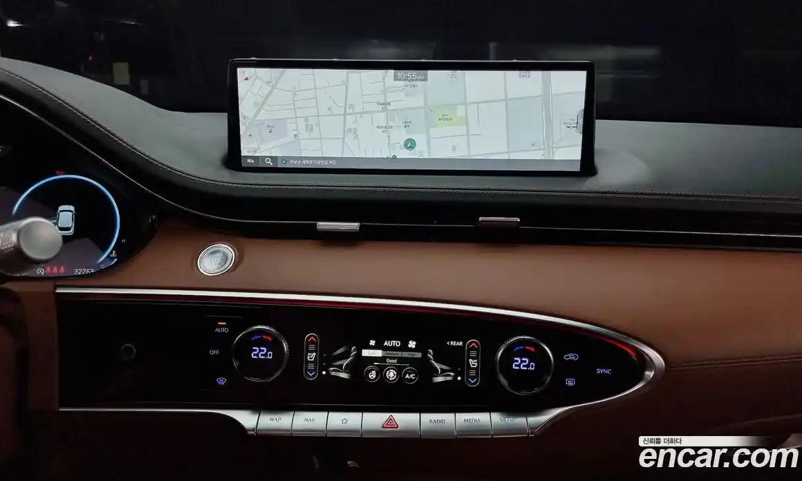 Genesis GV70 2021 2.5 Автомат в Москве № 25833, фото 16