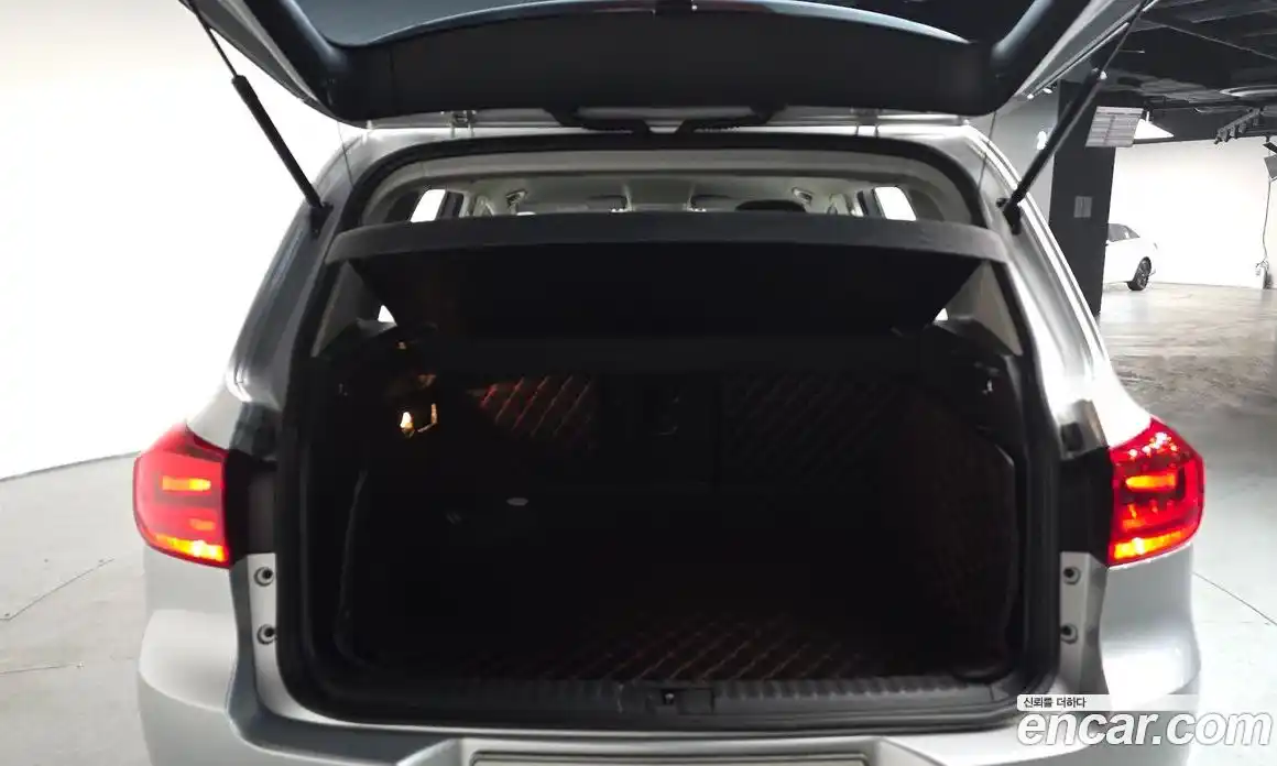 Volkswagen Tiguan 2012 2.0 Автомат в Москве № 276229, фото 16