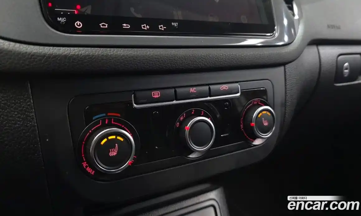 Volkswagen Tiguan 2012 2.0 Автомат в Москве № 276229, фото 4