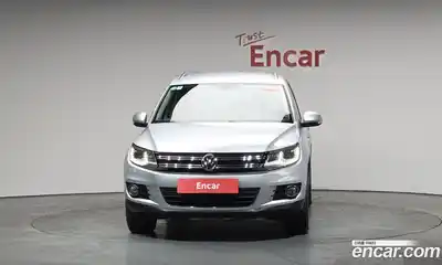 Volkswagen Tiguan 2012 2.0 Автомат в Москве № 276229, миниатюра 10