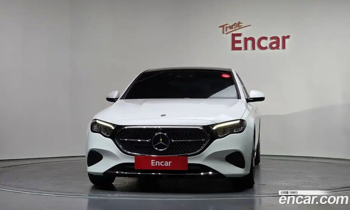 Mercedes-Benz E-Class 2025 2.0 Автомат в Москве № 286834, фото 3