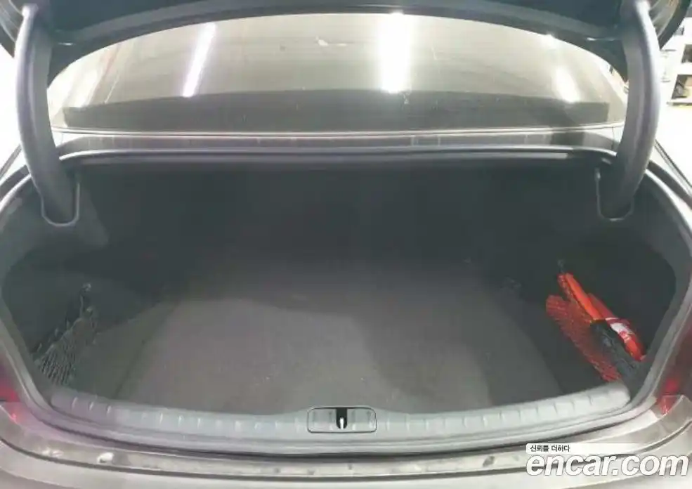 Genesis G80 2024 2.5 Автомат в Москве № 289452, фото 12