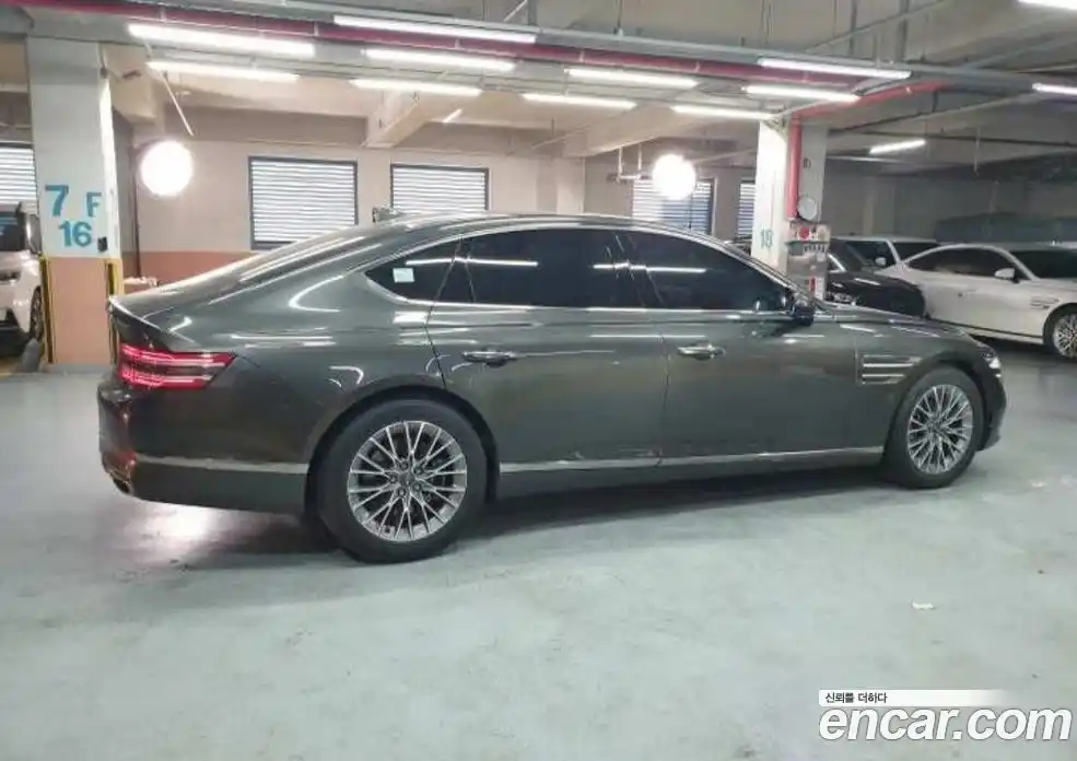Genesis G80 2024 2.5 Автомат в Москве № 289452, фото 14