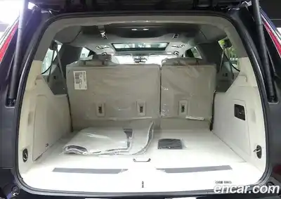 Cadillac Escalade 2022 6.2 Автомат в Москве № 296471, миниатюра 4