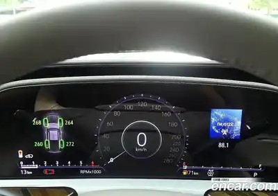 Cadillac Escalade 2022 6.2 Автомат в Москве № 296471, миниатюра 8