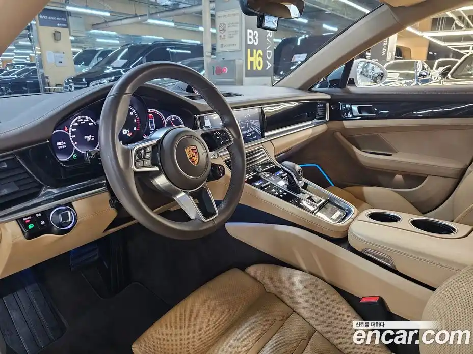 Porsche Panamera 2018 3.0 Автомат в Москве № 297671, фото 14