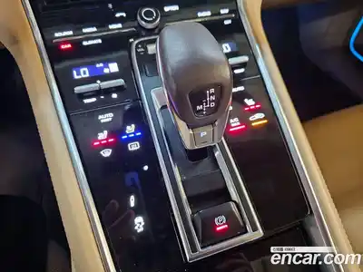 Porsche Panamera 2018 3.0 Автомат в Москве № 297671, миниатюра 9