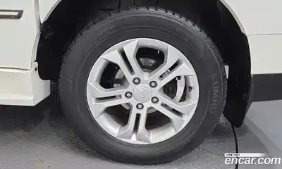 SsangYong Korando 2012 2.0 Автомат в Москве № 31188, миниатюра 5