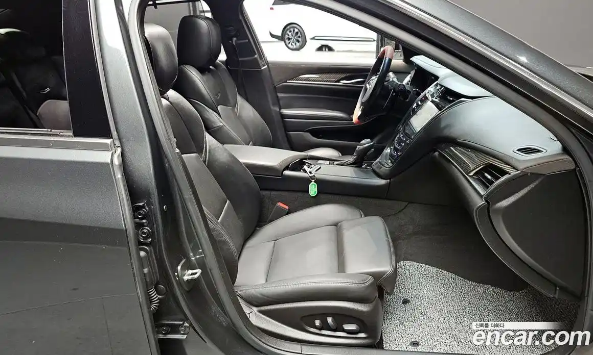 Cadillac CTS 2015 2.0 Автомат в Москве № 320949, фото 1